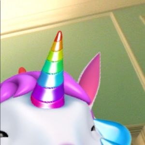 Meet your Posher, Aia